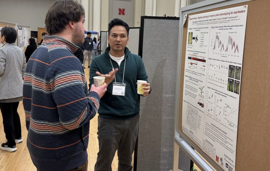 Poster session at Midwest ASPB meeting