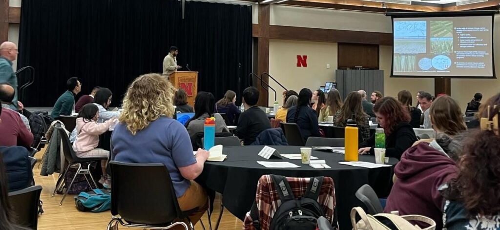 Scientific session at a Midwest ASPB meeting.